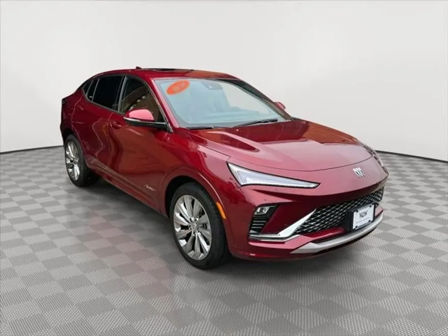 2024 Buick Envista Avenir photo 1