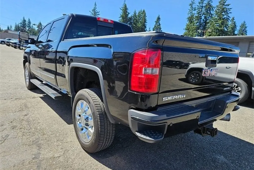 2015 Gmc Sierra 2500 HD Denali photo 1
