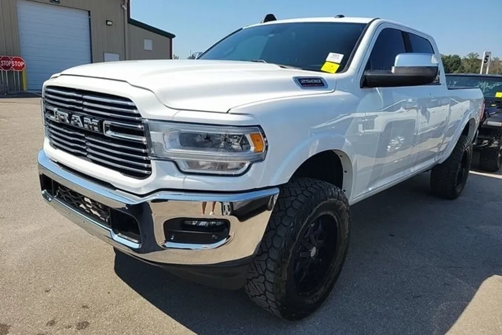 2019 Ram 2500 Laramie photo 1