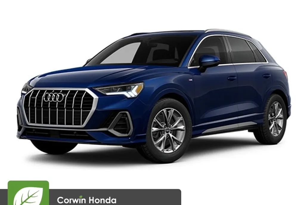 2024 Audi Q3 45 TFSI S line Premium photo 1
