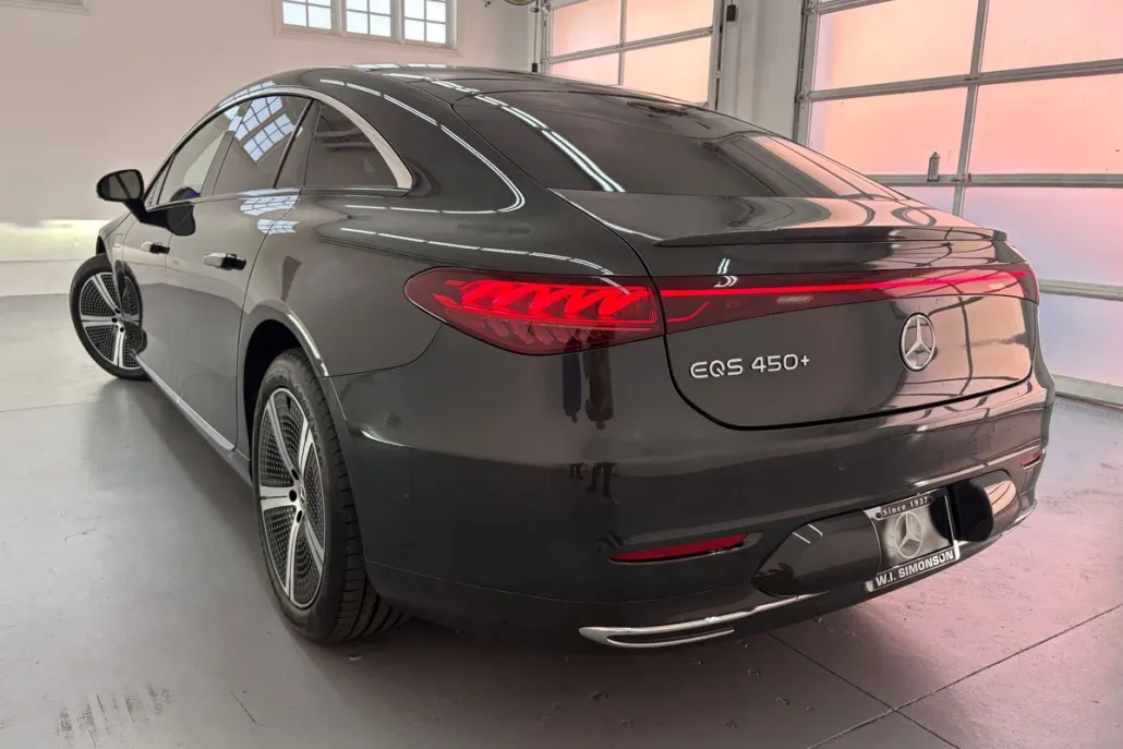 2023 Mercedes Benz EQS Sedan 450 photo 1