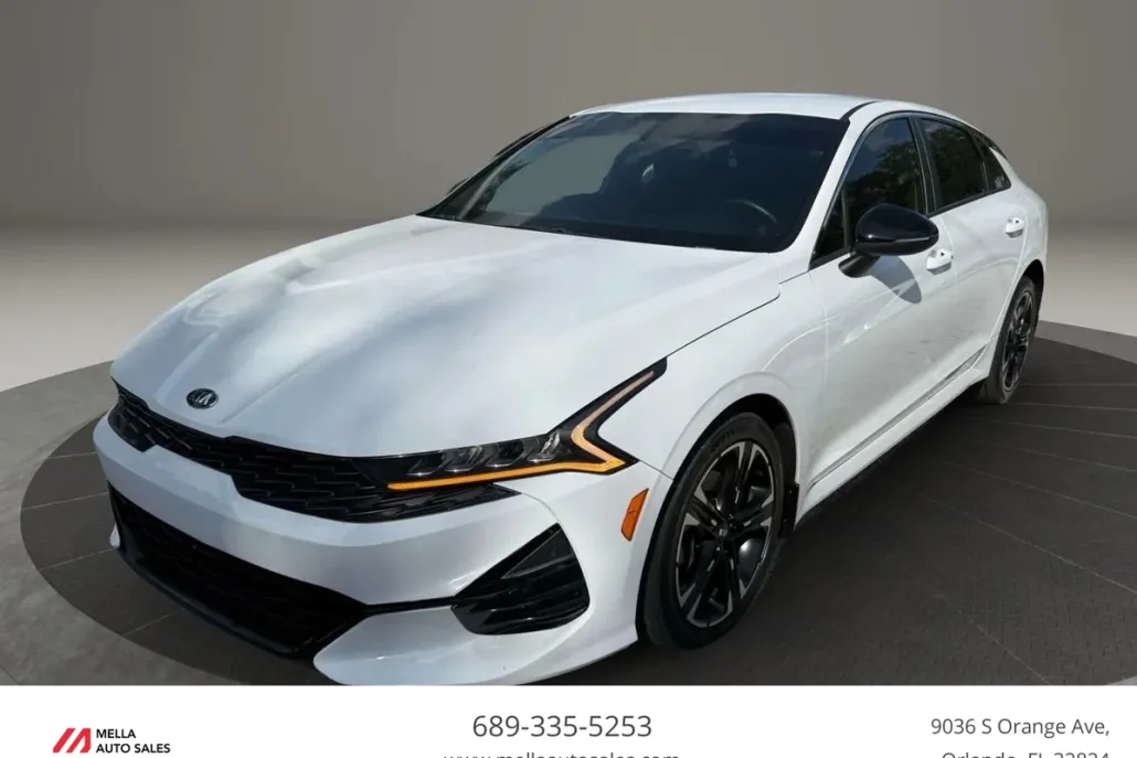 2021 Kia K5 GT-Line photo 1