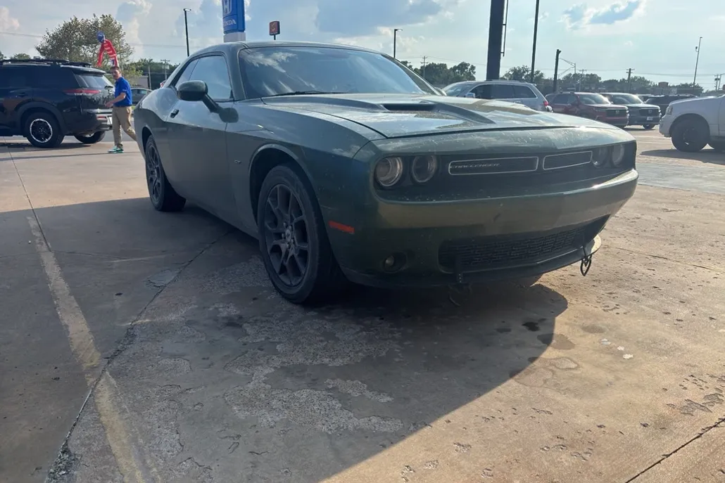 2018 Dodge Challenger GT photo 1