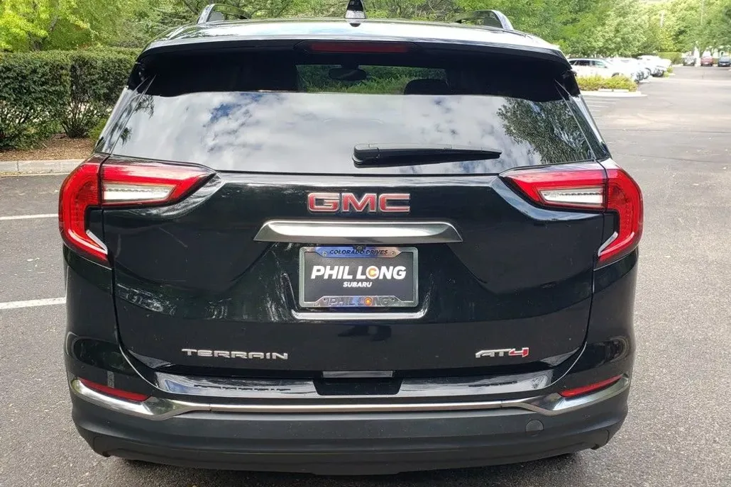 2022 Gmc Terrain AT4 photo 1