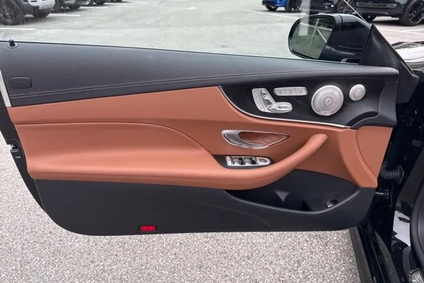2022 Mercedes Benz E 450 photo 1