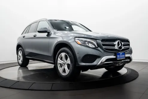2018 Mercedes Benz GLC 300 photo 1