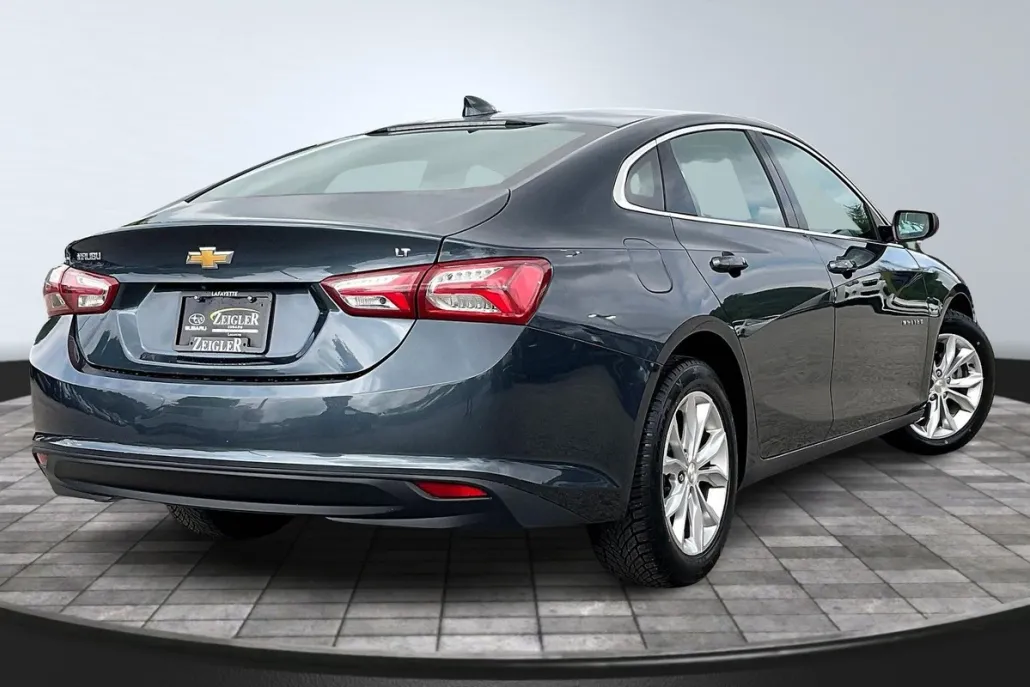 2020 Chevrolet Malibu 1LT photo 1