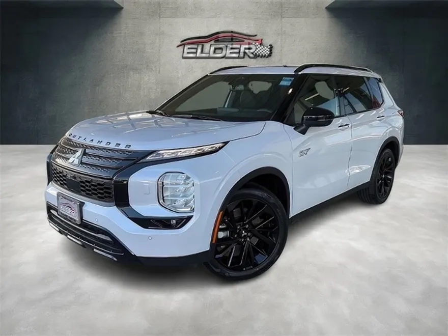 2025 Mitsubishi Outlander PHEV SEL Black Edition photo 1