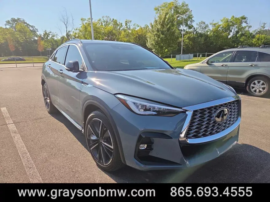2023 Infiniti QX55 Essential photo 1