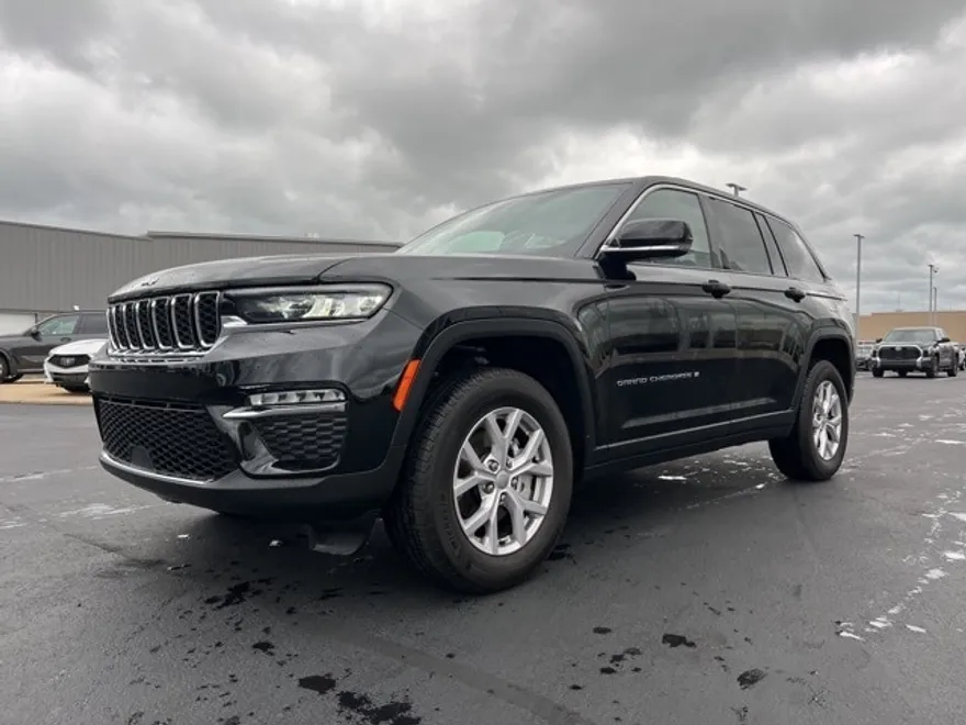 2022 Jeep Grand Cherokee Limited photo 1