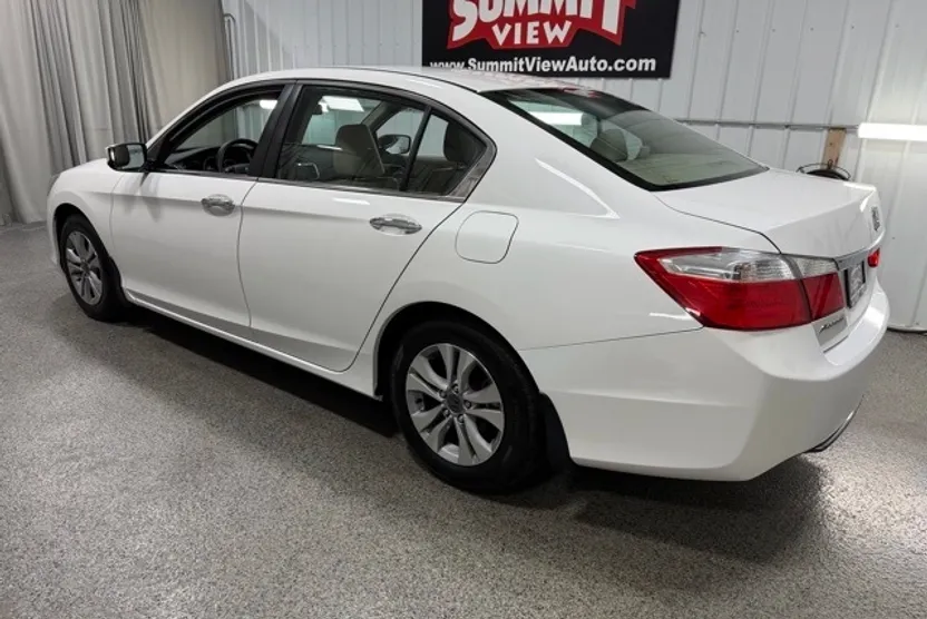 2014 Honda Accord LX photo 1