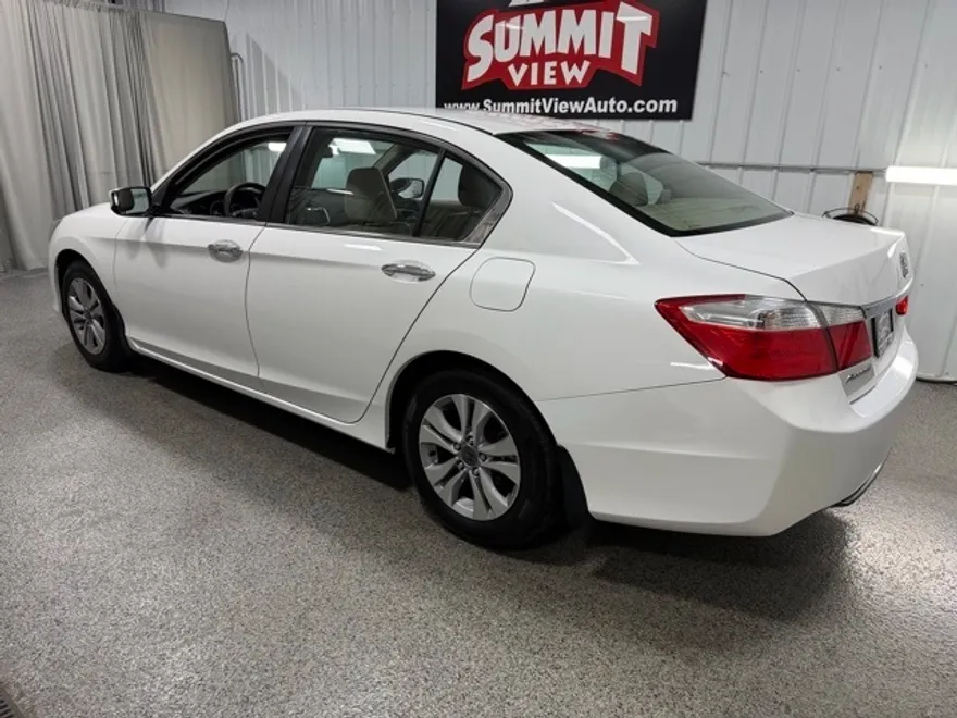2014 Honda Accord LX photo 1