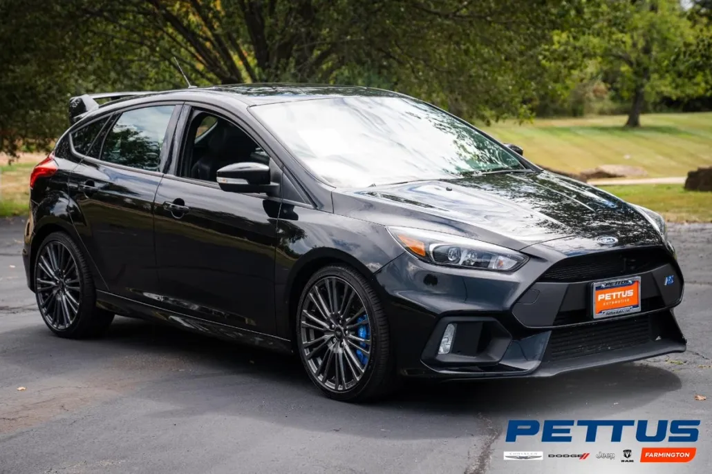 2016 Ford Focus RS photo 1