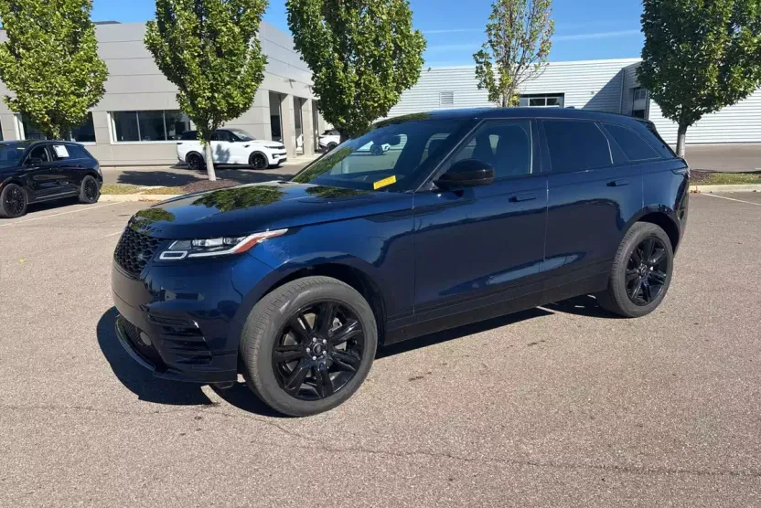 2022 Land Rover Range Rover Velar P250 R-Dynamic S photo 1