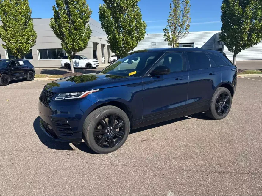 2022 Land Rover Range Rover Velar P250 R-Dynamic S photo 1