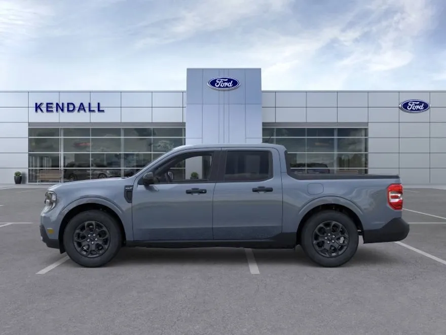 2025 Ford Maverick XLT photo 1
