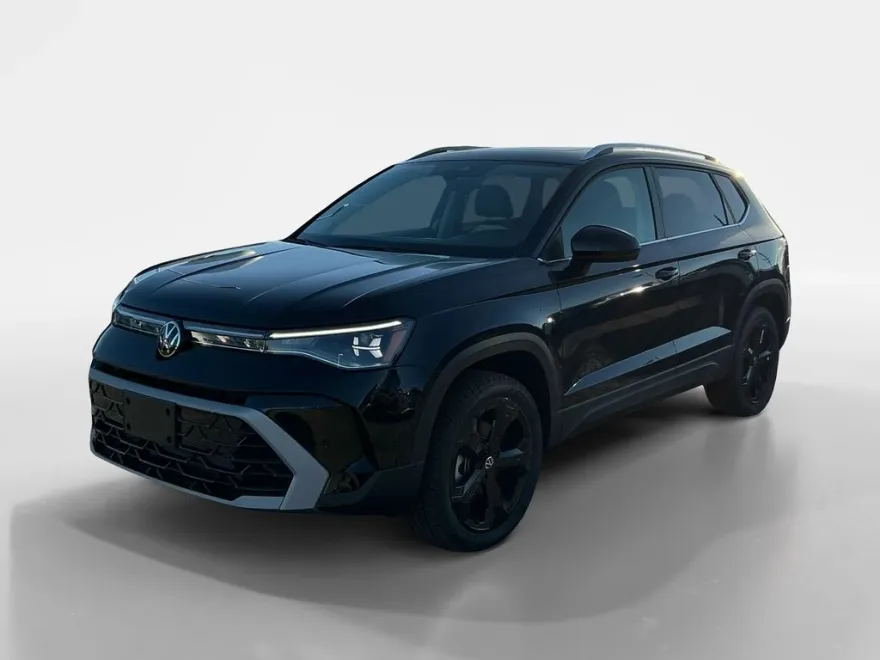 2025 Volkswagen Taos SEL photo 1