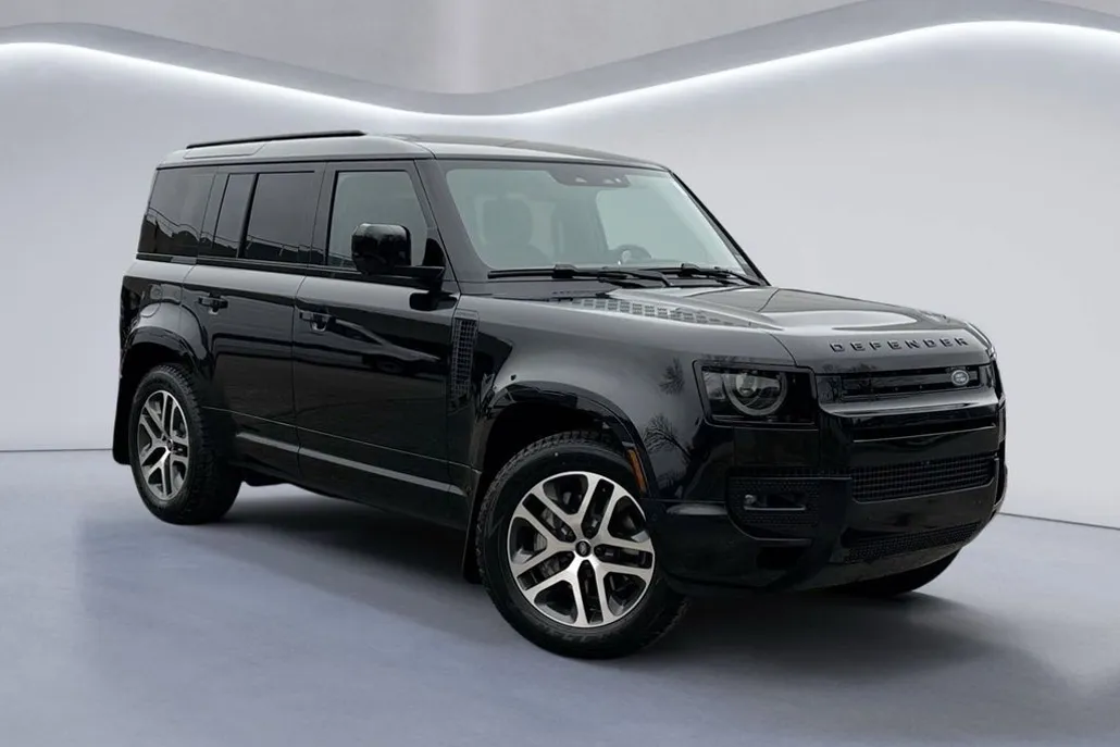 2025 Land Rover Defender 110 X-Dynamic SE photo 1