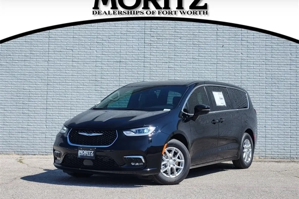 2025 Chrysler Pacifica photo 1