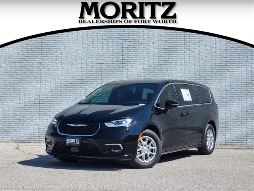 2025 Chrysler Pacifica photo 1