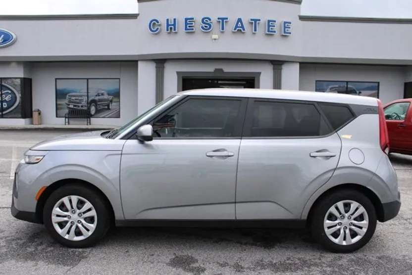 2022 Kia Soul LX S X-Line photo 1