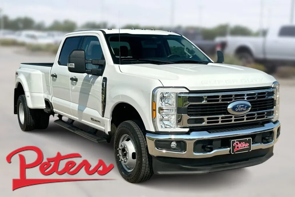 2024 Ford F-350 XLT photo 1