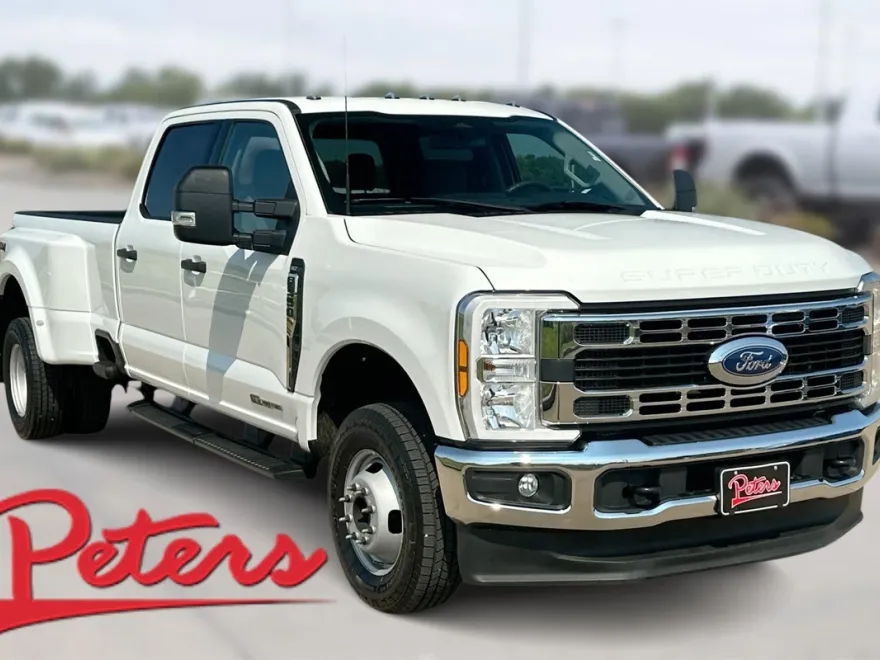 2024 Ford F-350 XLT photo 1