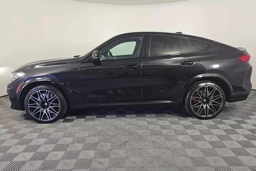 2023 Bmw X6 M photo 1