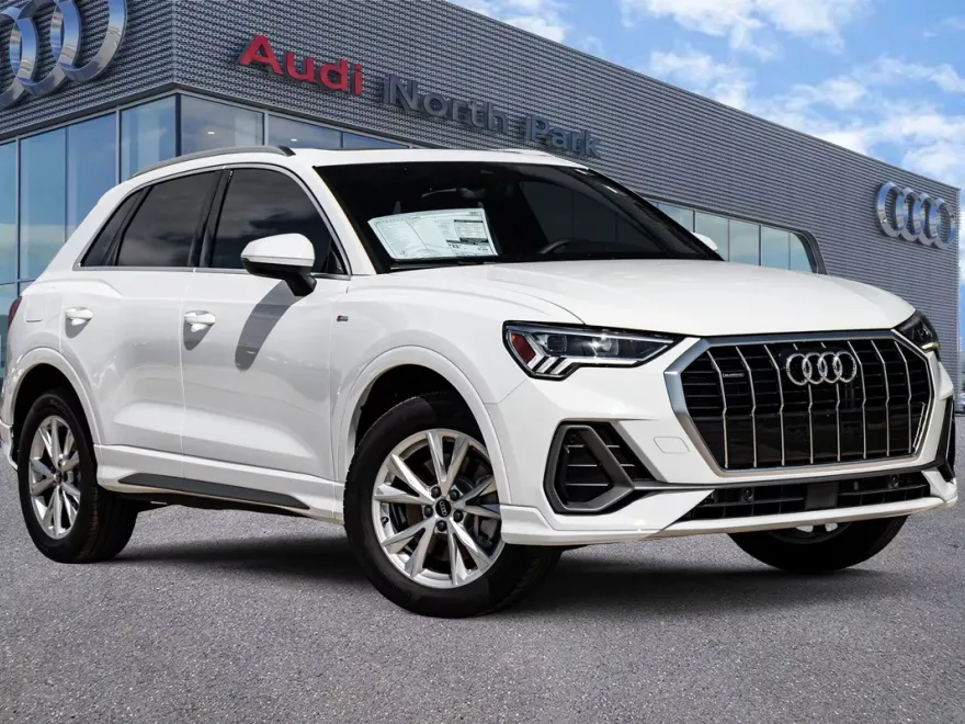 2025 Audi Q3 45 TFSI S line Premium photo 1
