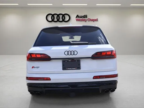 2026 Audi SQ7 Prestige photo 4