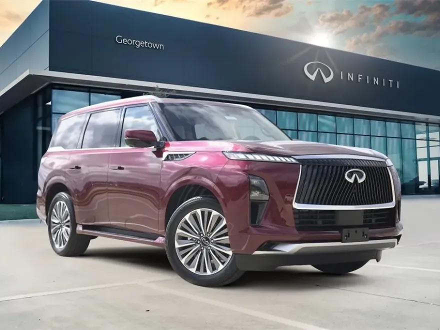 2025 Infiniti QX80 Luxe photo 1