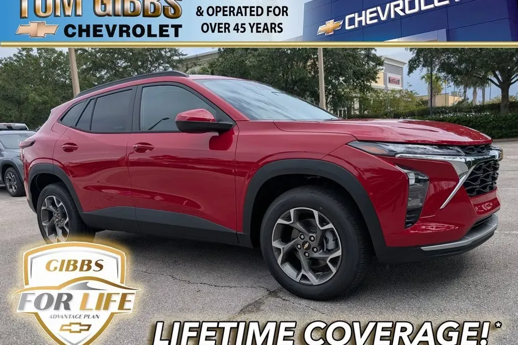 2026 Chevrolet Trax LT photo 1