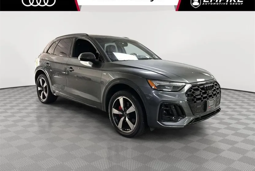 2024 Audi Q5 Premium Plus 45 TFSI S line photo 1