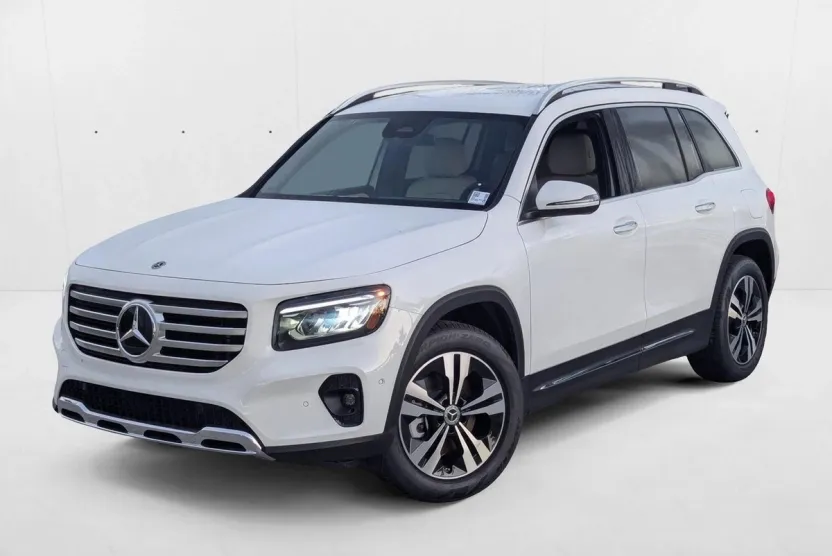 2025 Mercedes Benz GLB 250 photo 1