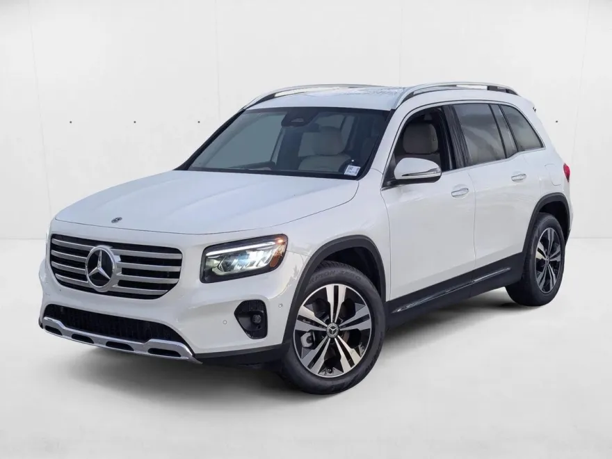 2025 Mercedes Benz GLB 250 photo 1