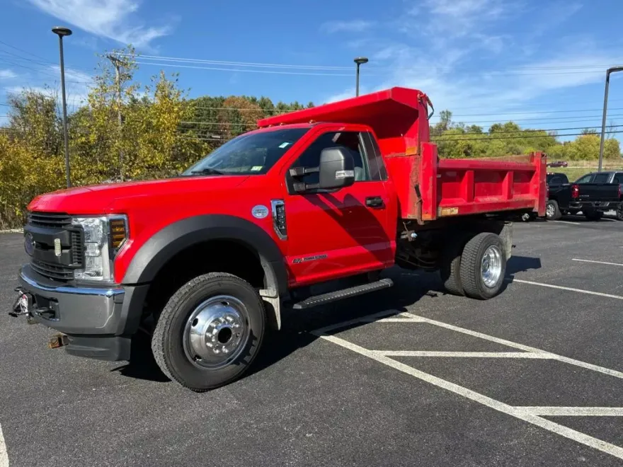 2019 Ford F-550 XL photo 1