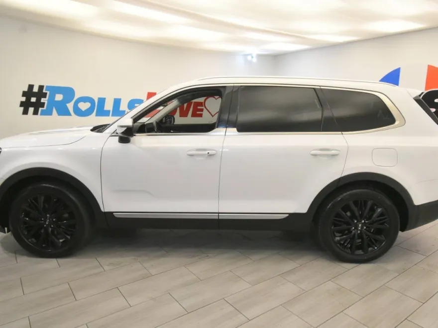 2021 Kia Telluride SX photo 1