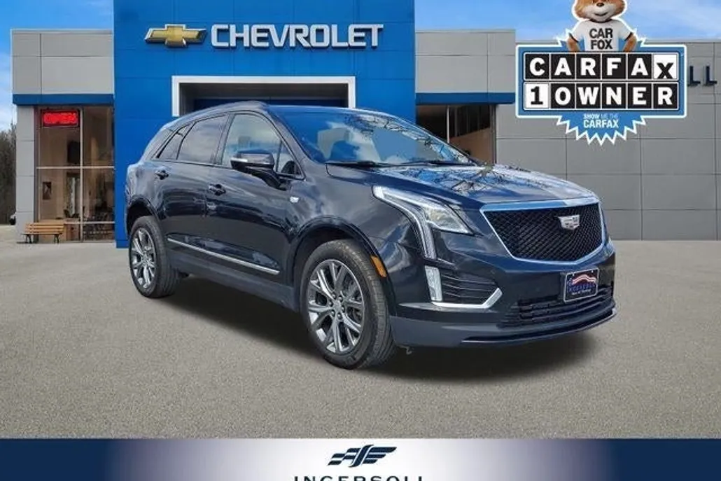 2021 Cadillac XT5 Sport photo 1