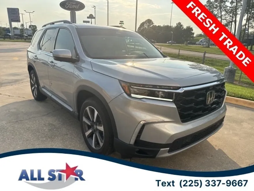 2025 Honda Pilot Elite photo 1