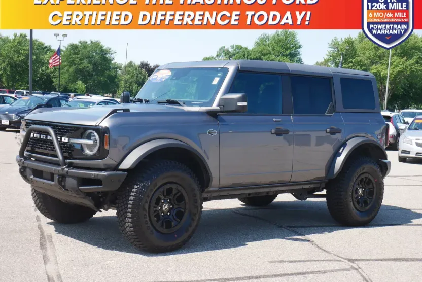 2022 Ford Bronco Wildtrak photo 1