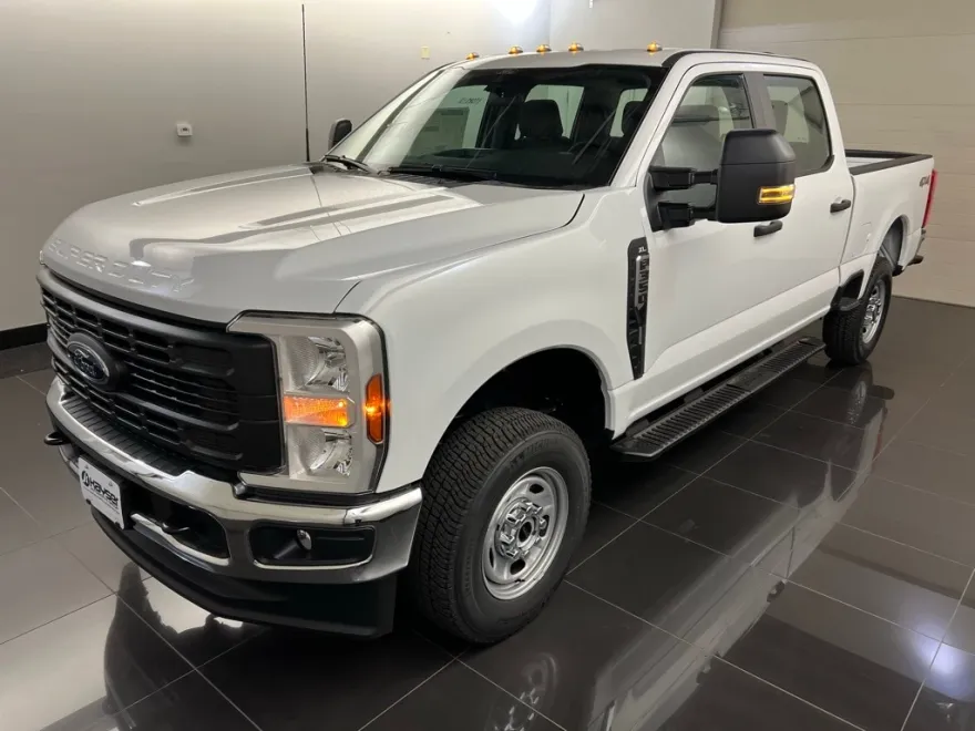 2026 Ford F-350 XL photo 1