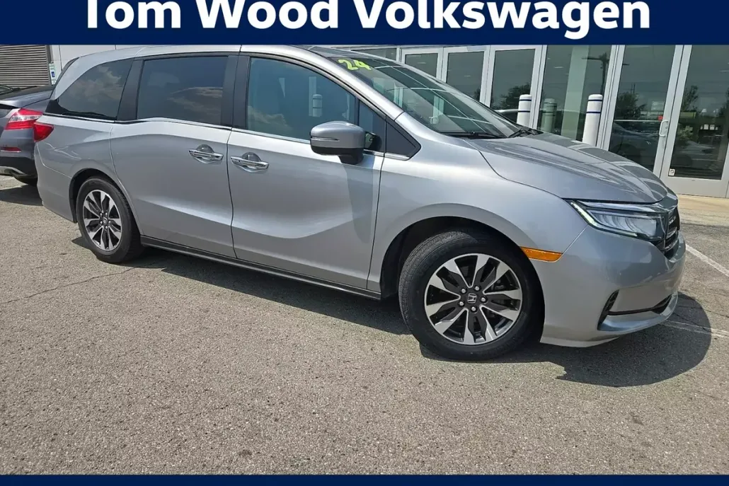 2024 Honda Odyssey EX-L photo 1