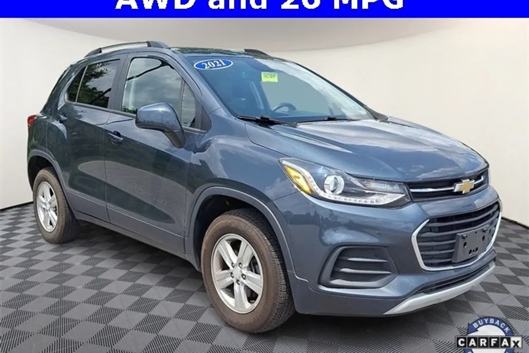 2021 Chevrolet Trax LT photo 1