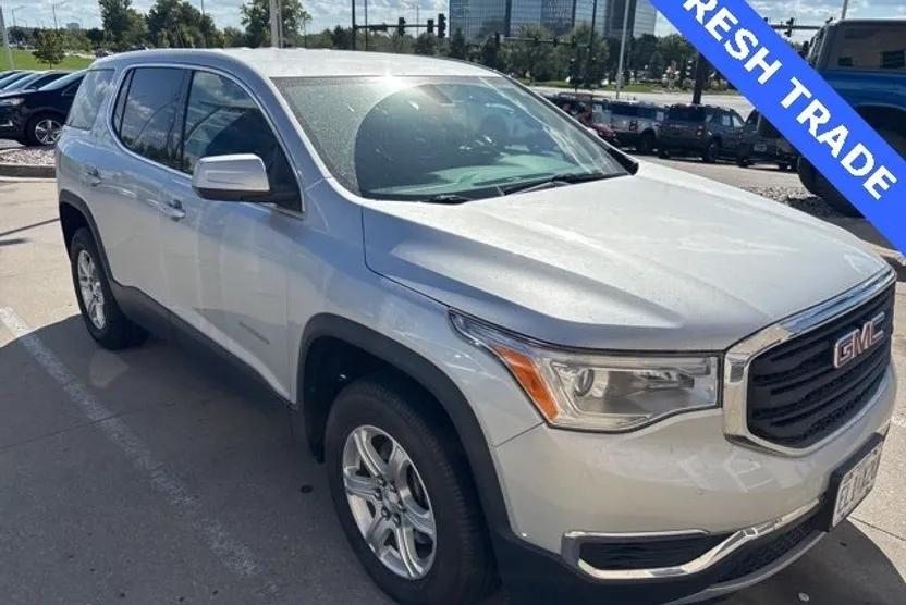 2018 Gmc Acadia SLE photo 1