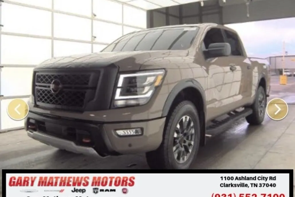 2024 Nissan Titan PRO-4X photo 1