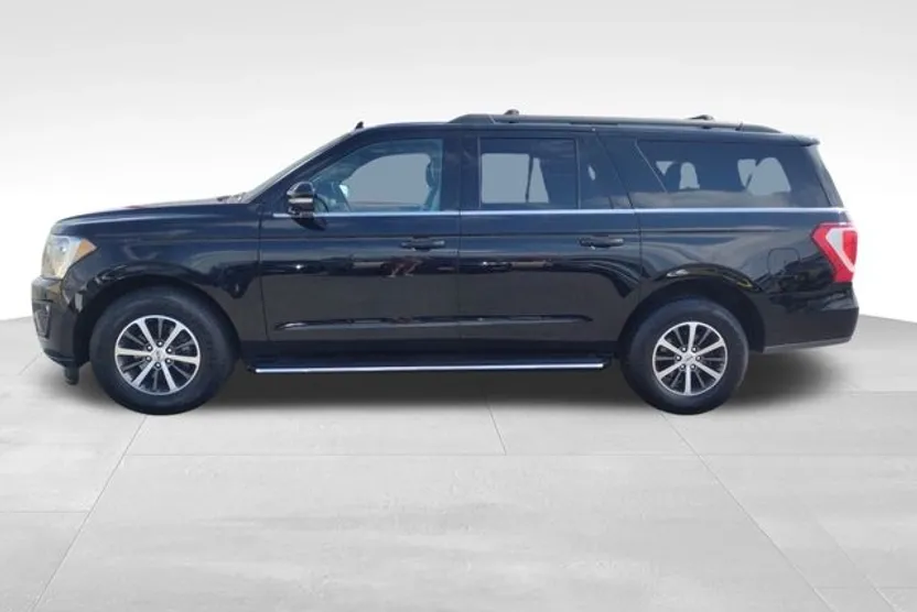 2018 Ford Expedition MAX XLT photo 1