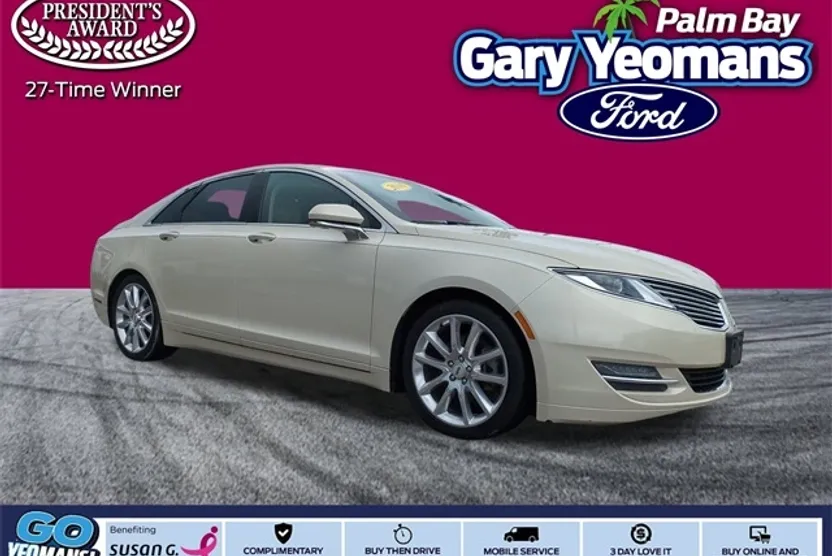 2016 Lincoln MKZ Base photo 1