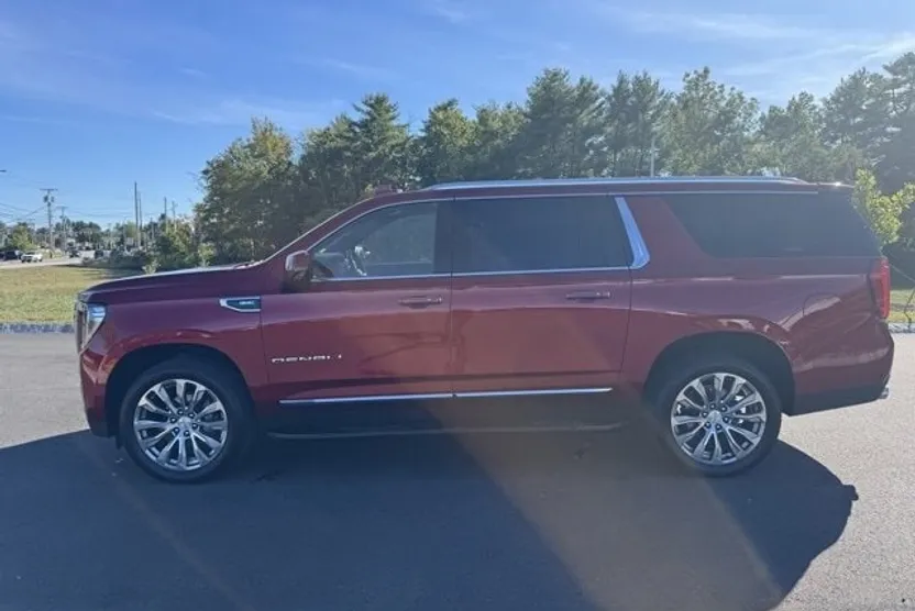 2023 Gmc Yukon XL Denali photo 1