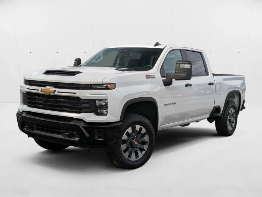 2025 Chevrolet Silverado 2500HD Custom photo 1