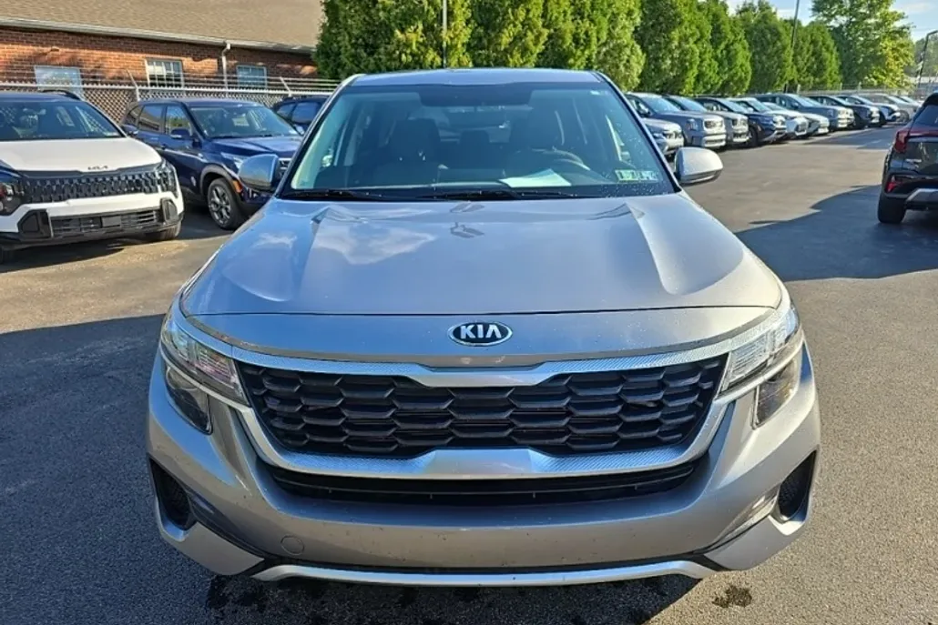 2021 Kia Seltos LX photo 1
